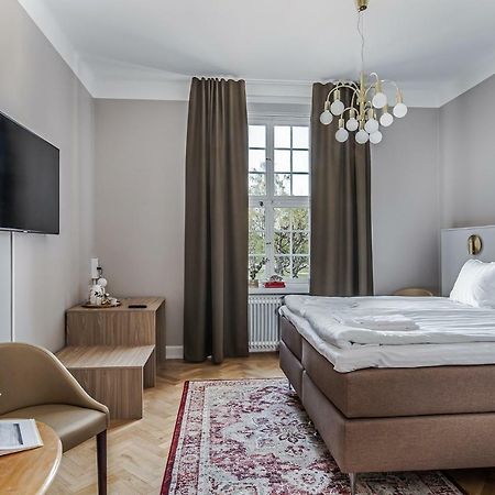 Livgrenadjaermaessen Hotell-Fest-Konferens Linköping Dış mekan fotoğraf