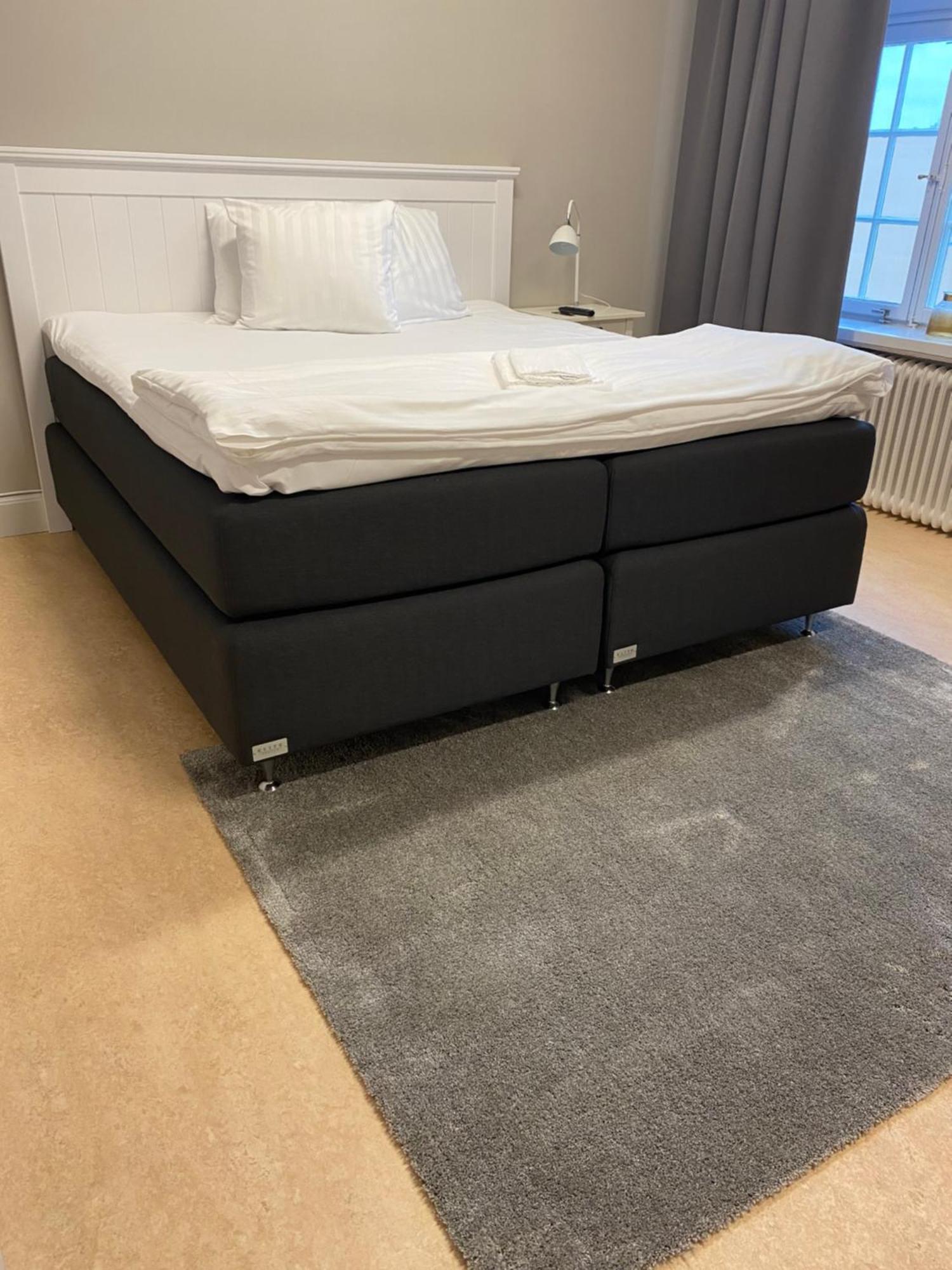 Livgrenadjaermaessen Hotell-Fest-Konferens Linköping Dış mekan fotoğraf