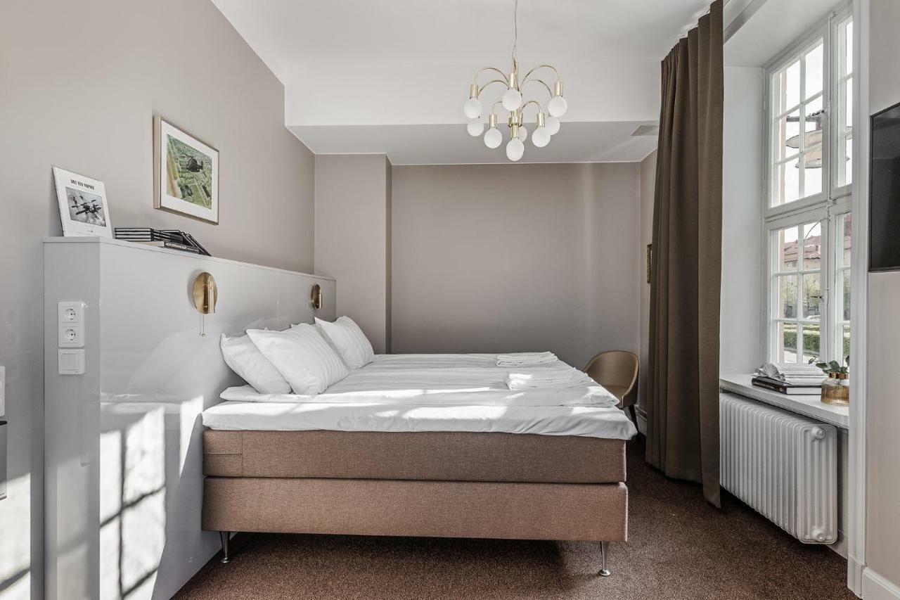 Livgrenadjaermaessen Hotell-Fest-Konferens Linköping Dış mekan fotoğraf