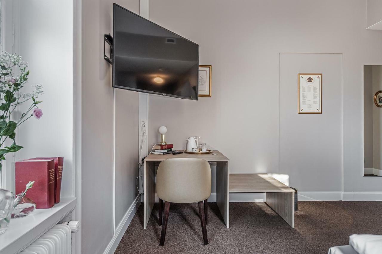 Livgrenadjaermaessen Hotell-Fest-Konferens Linköping Dış mekan fotoğraf