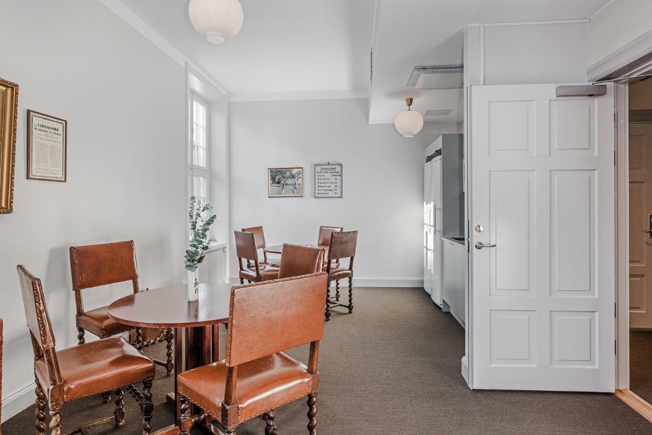 Livgrenadjaermaessen Hotell-Fest-Konferens Linköping Dış mekan fotoğraf
